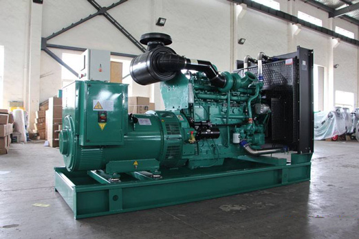 龙子湖320kw康明斯柴油发电车出租组图片 龙子湖320kw康明斯柴油发电车出租组图片